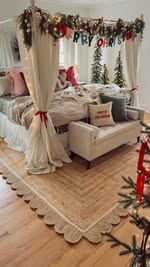 Instagram post by @emilywelchstyle for Rugs USA. Caption reads: Comment “shop” for my rug link! #ad @rugs_usa 

I....