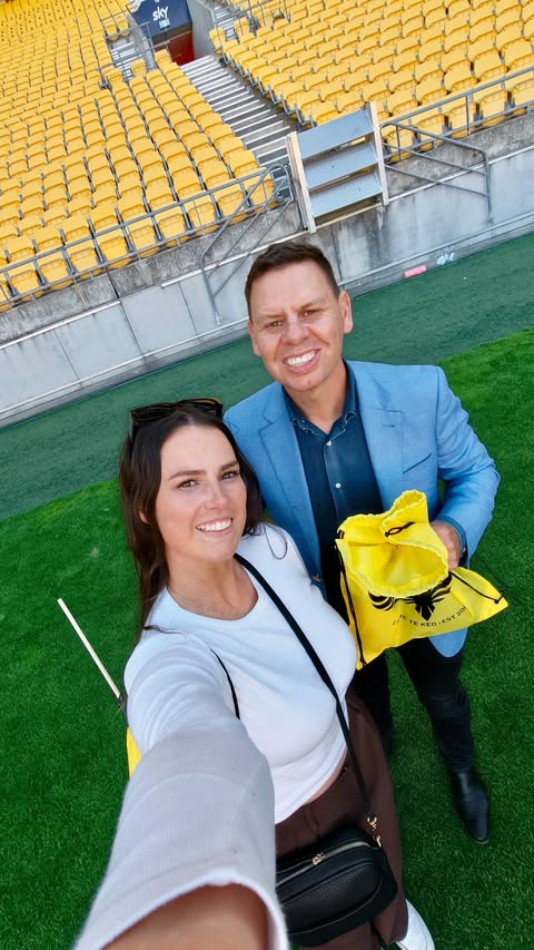 Instagram post by @_lapofthemap for OPPO. Caption reads: [...] 🥂🫶🏼 Got to capture it all on the OPPO....