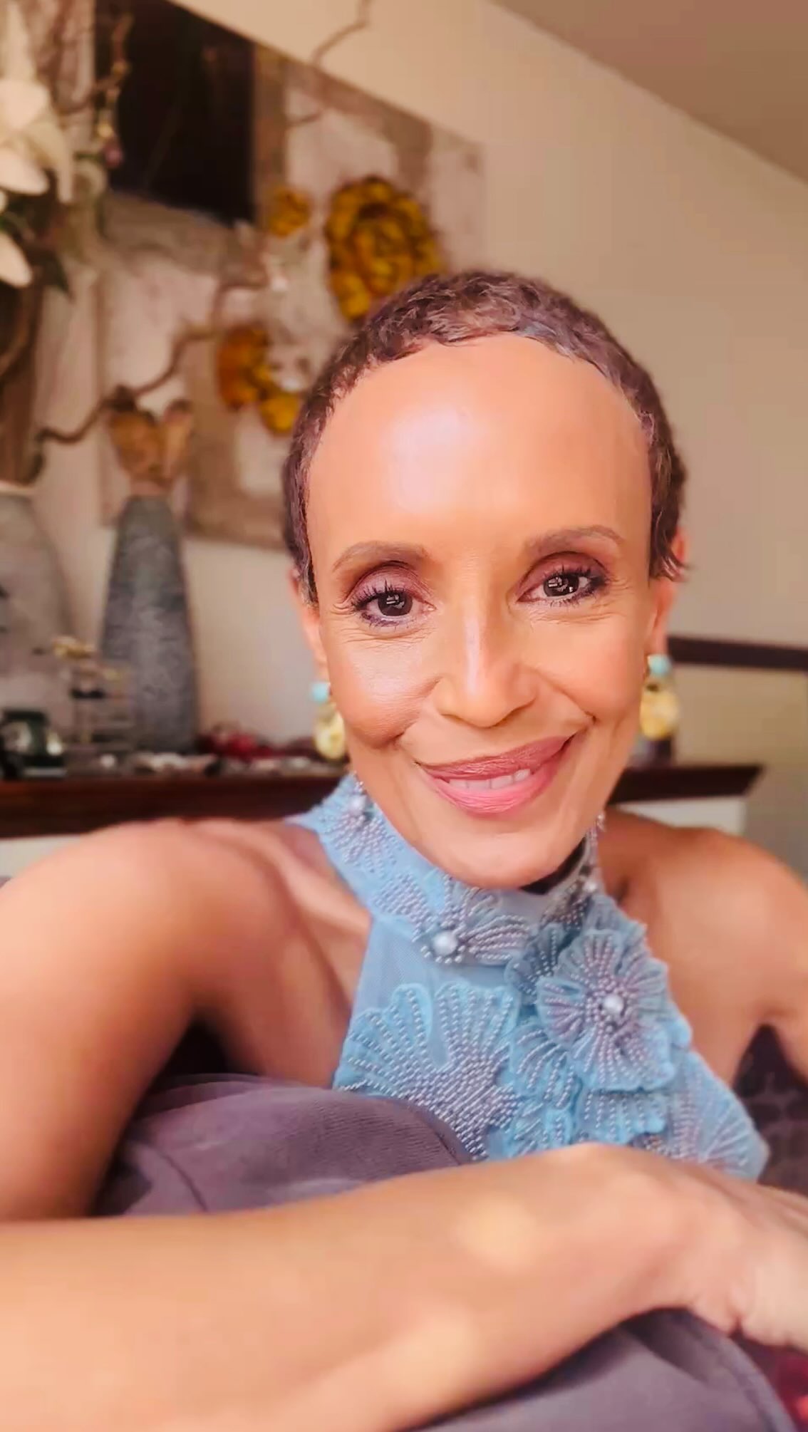 Instagram post by @theelegantstylist for Ottoman Hands. Caption reads: The Day Fashion Found Me 

This memory came back....