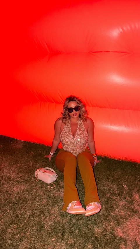 Instagram post by @araqueenbae for Stake. Caption reads: Even at Coachella I’m on @stake winning 😝.