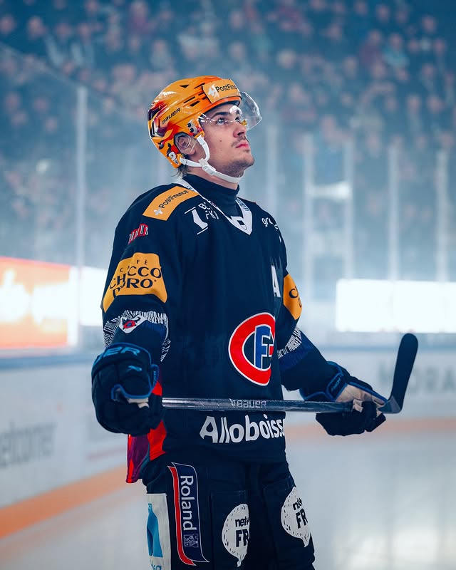 Instagram post by @frgotteron for PostFinance Top Scorer. Caption reads: Proud 🫶🏼 📸 @adrienperritaz #friboug #gotteron....