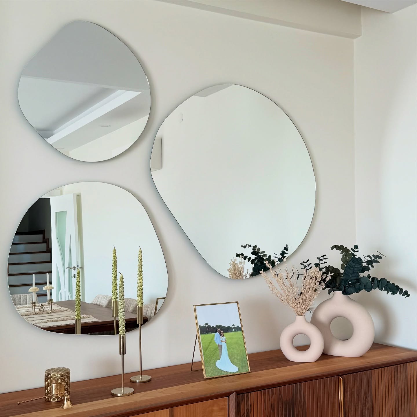 Instagram post by @handes_life for Zara Home. Caption reads: Home ✨ #reklam  #home #mirror #homedecor....
