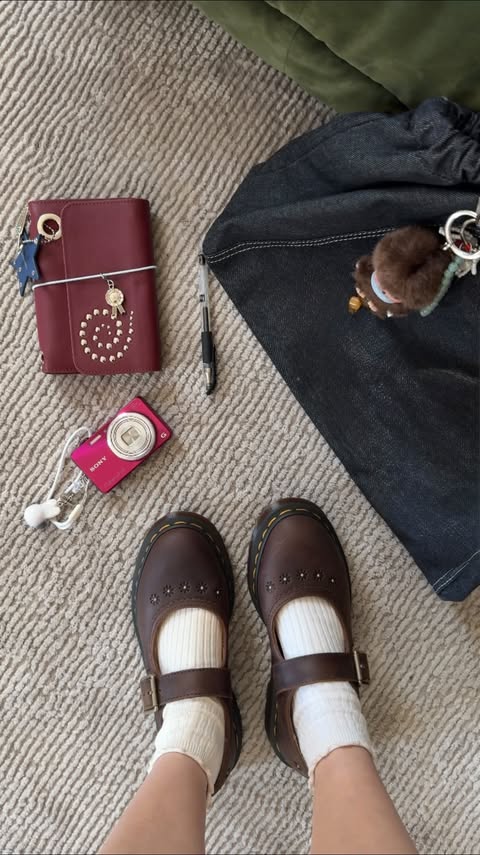 Instagram post by @jess.meetsworld for Journeys. Caption reads: [...] Deboss Mary Janes, now available at....