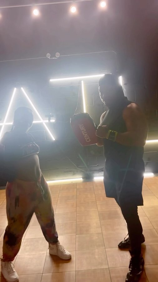 Instagram post by @alexis__simone for Vitamin Energy. Caption reads: ‼️WE BACKKKKK‼️
 BOXERS V.S. POLERS VOL.#3
....