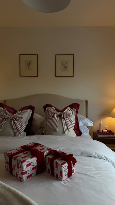 Instagram post by @lemonsandlucy for John Lewis. Caption reads: [...] this Christmas, all with the help of....