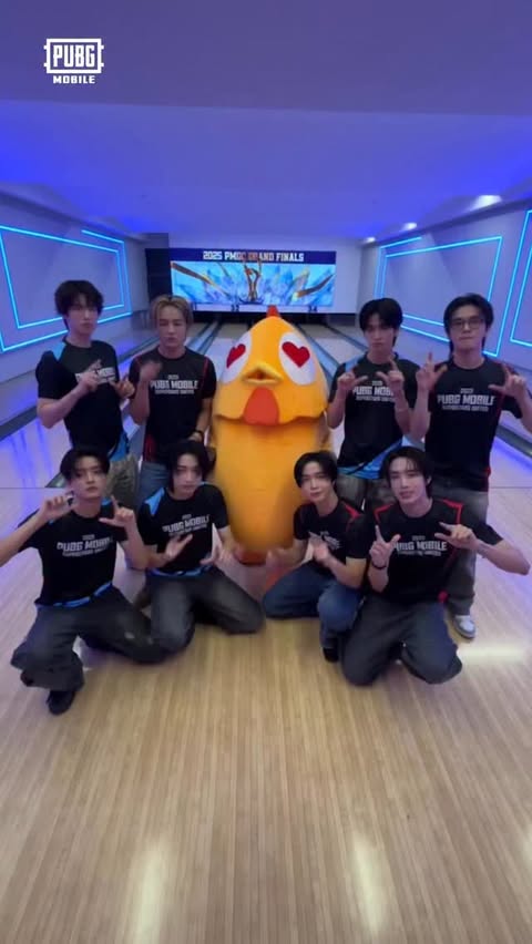 Instagram post by @pubgmobile_th for PUBG MOBILE. Caption reads: [...] you I shine! @bus.becauseofyouishine....