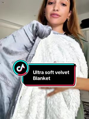 TikTok post by @susan19971 for Yorkshire Bedding. Caption reads: Ultra soft material blanket by @Yorkshire Bedding....