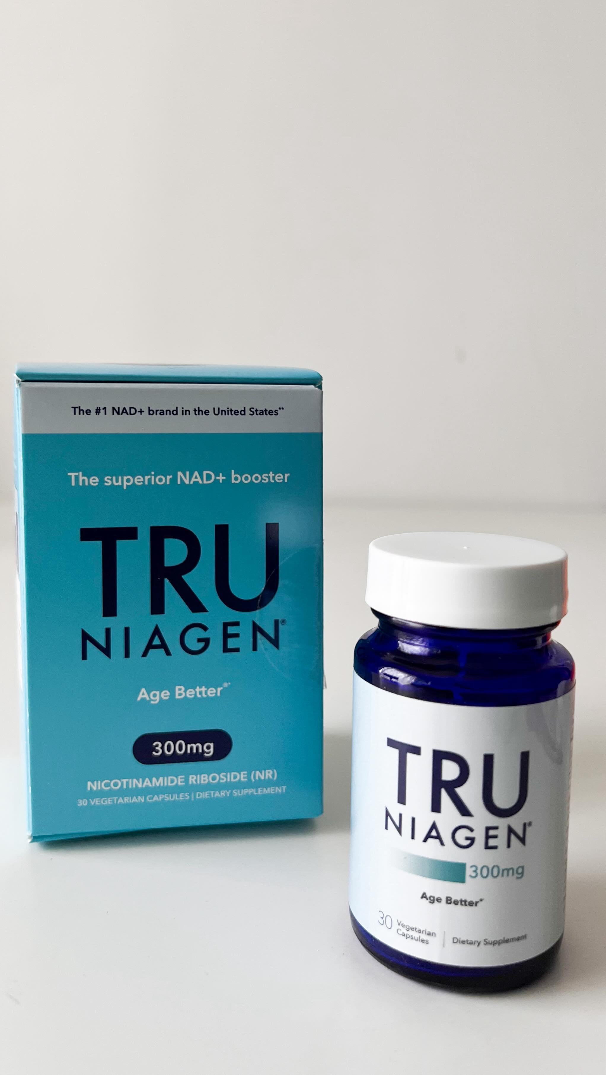 Instagram post by @laura_bruj for TRU NIAGEN. Caption reads: [...] Nobel prizes said it all !!!
gifted by Tru....