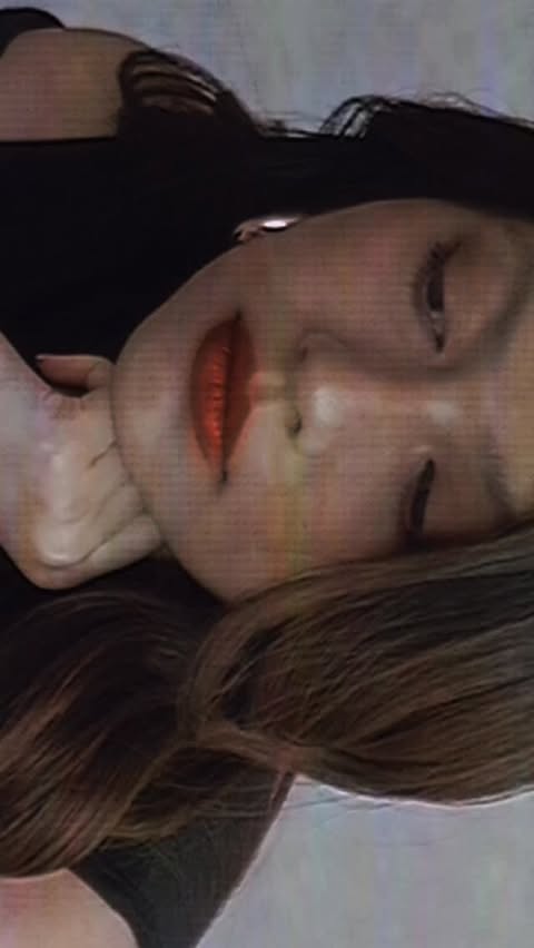 Instagram post by @jerylleex for YSL Beauty. Caption reads: You decide my color 😘

@yslbeauty #YSLBeautyMY....