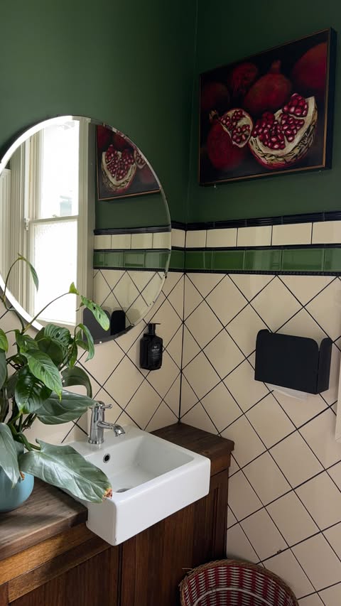 Instagram post by @_evewinter for Fresh. Caption reads: My hydrating morning skincare with @freshbeauty 🫧....