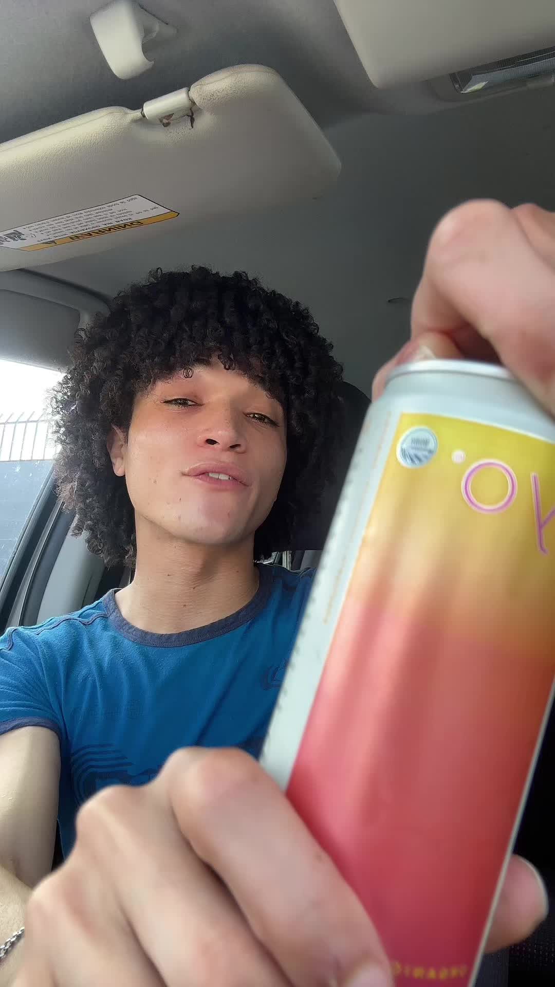 TikTok post by @dande.deals for hiyo. Caption reads: [...] a non alc drink that lets you feel sum....