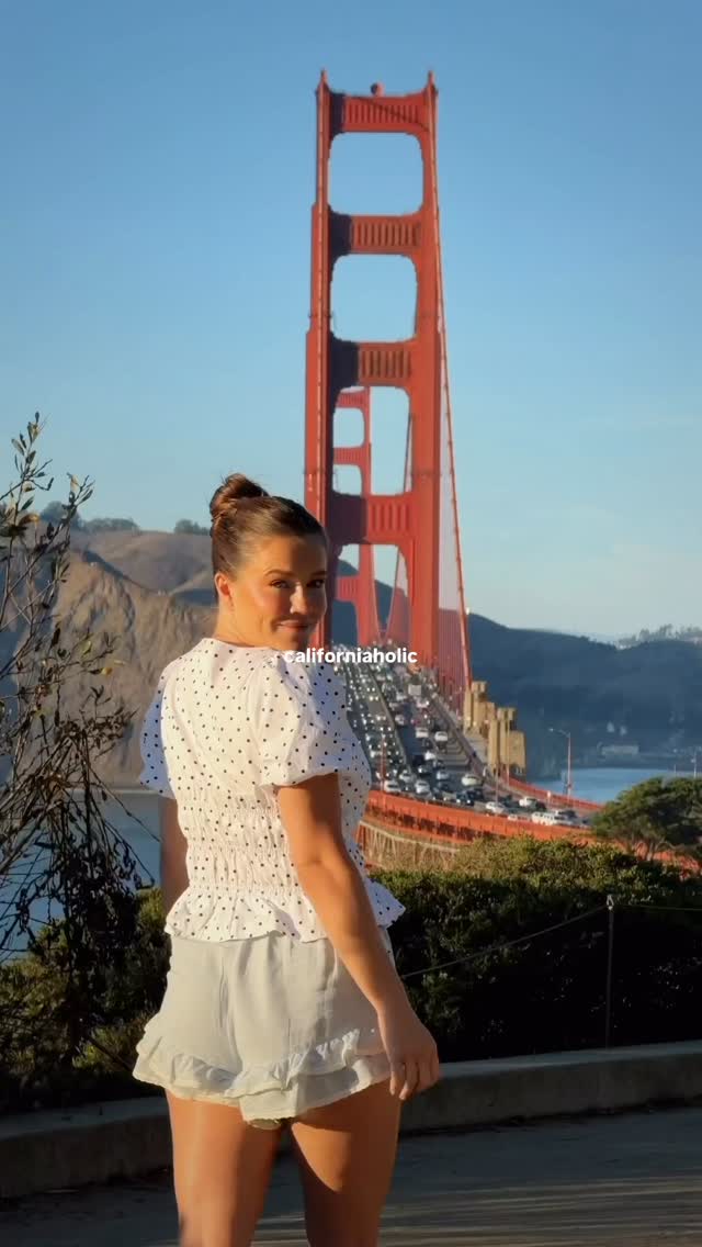 Instagram post by @haylsa for Luxury Escapes. Caption reads: Deeply in love with California 🌴🇺🇸 

We started....