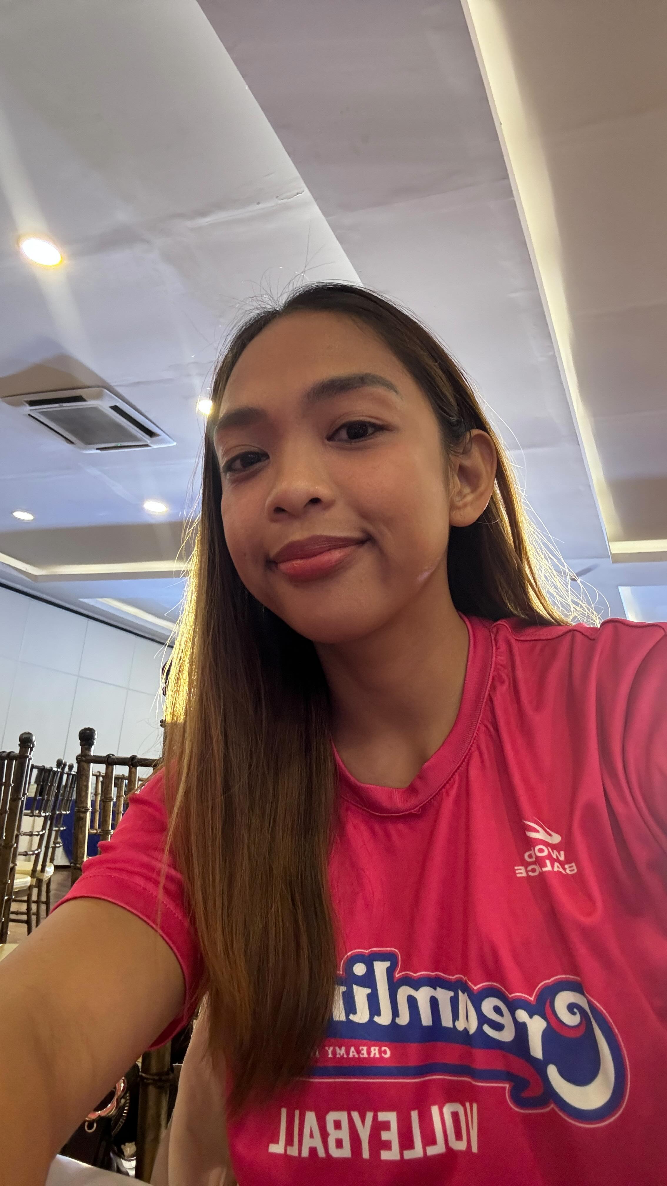 Instagram post by @kylaatienza_ for Allianz. Caption reads: what’s in my @allianz bag? like for part 2 😂....