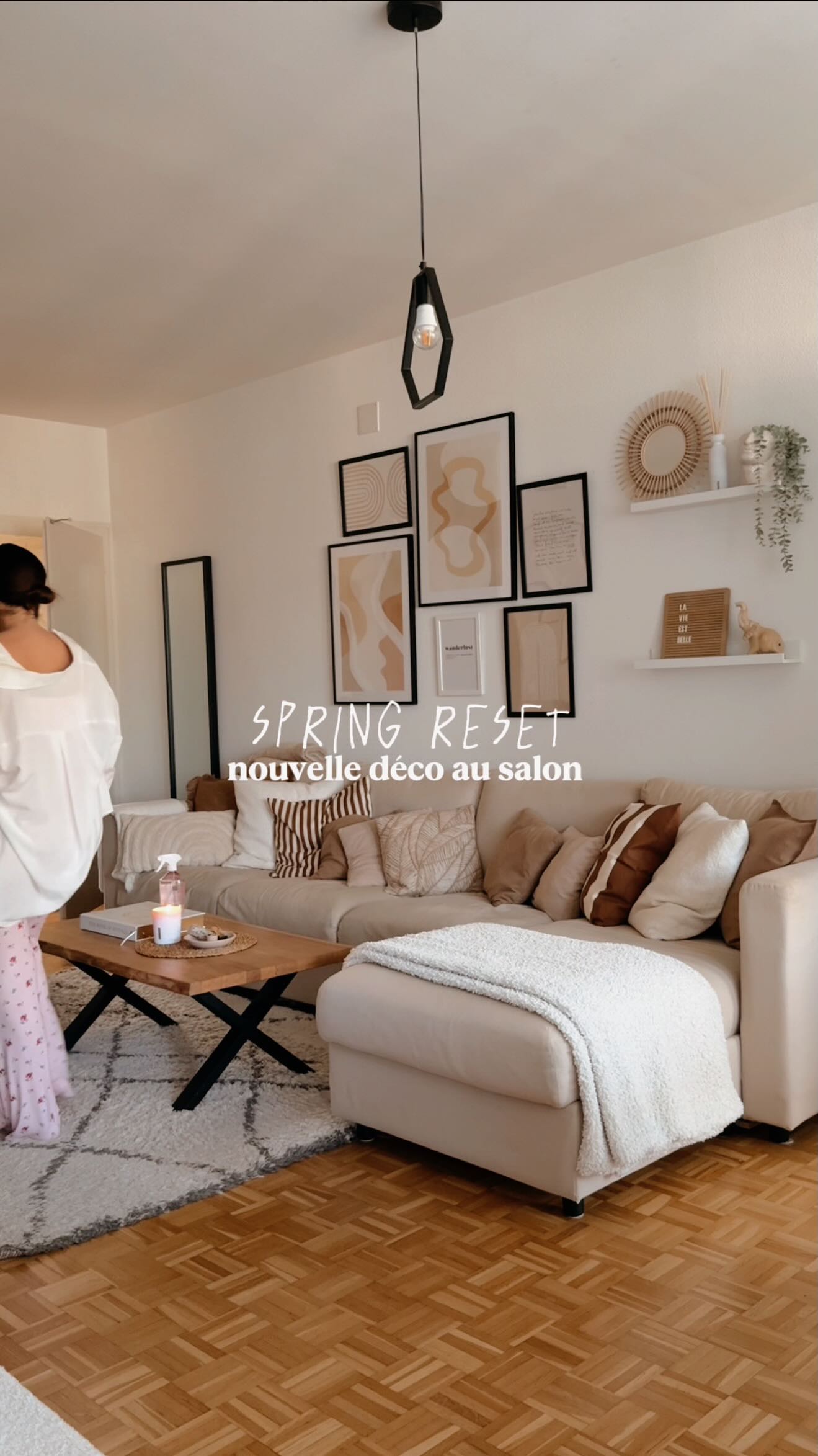 Instagram post by @byselo_ for Inspire Me Home Decor. Caption reads: #Publicité || Qui a dit qu’il fallait changer....