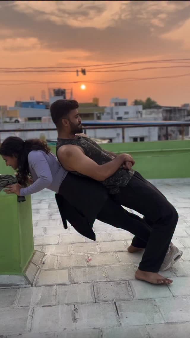 Instagram post by @kirithika__naresh for Country Delight. Caption reads: When your milk packet has more protein than your....