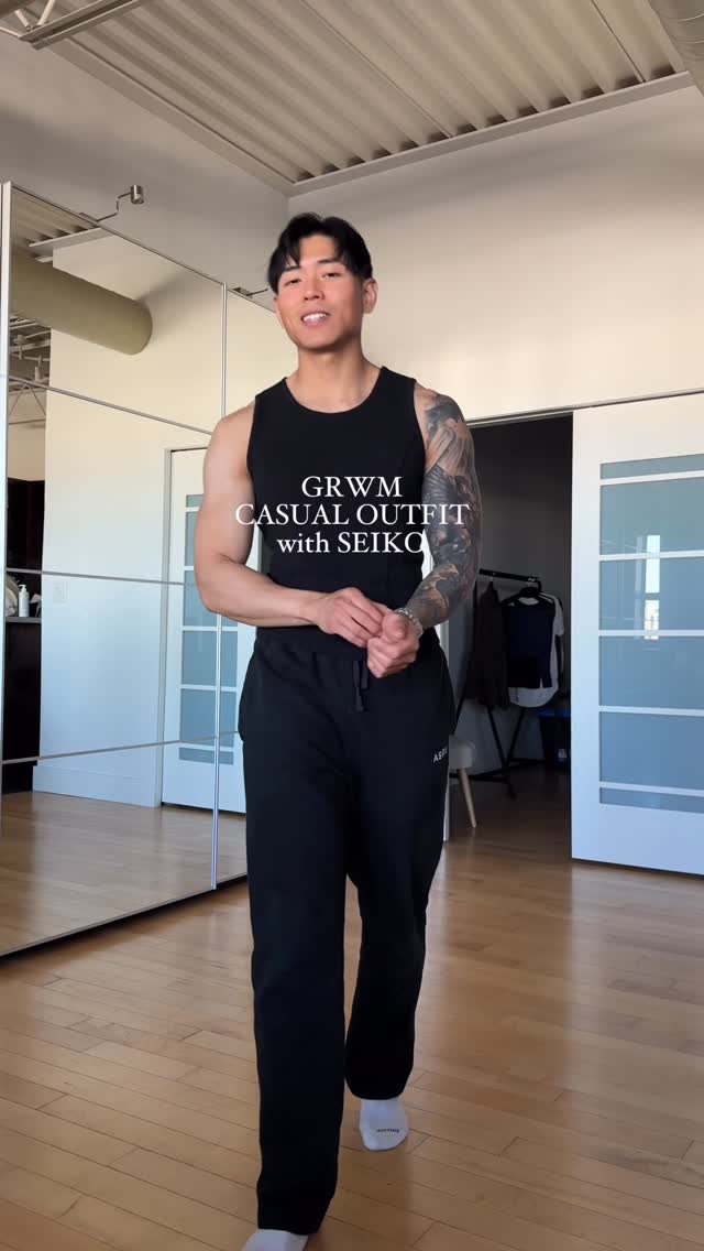 Instagram post by @kyletheyuan for Seiko Watches. Caption reads: I can’t get enough of this rich deep blue watch....