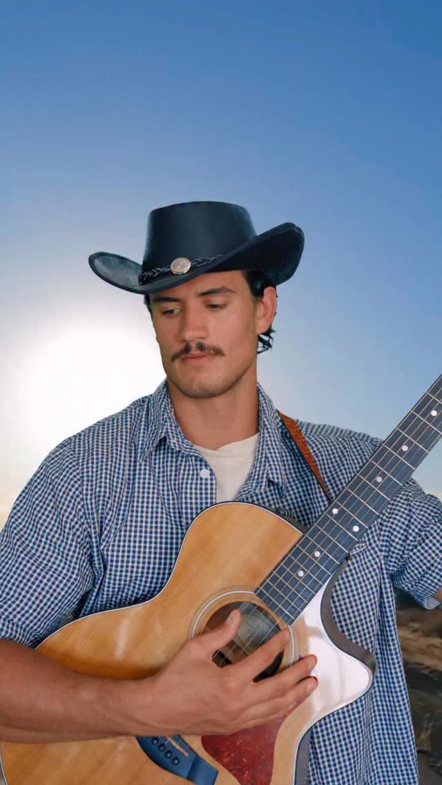 Instagram post by @cartervailmusic for Silk. Caption reads: 1, 2, 3, 4, 5 reasons why you’ll love Silk....