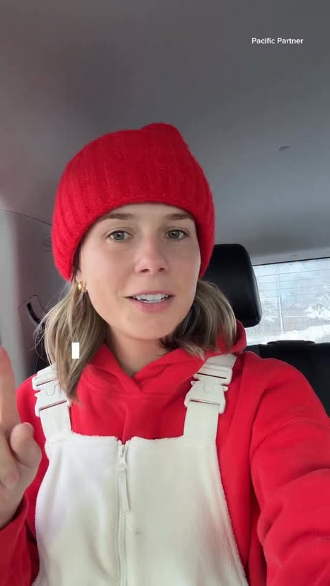 Instagram post by @teachertastes for Pacific Foods. Caption reads: Pacific Foods Organic Roasted Red Pepper & Tomato....