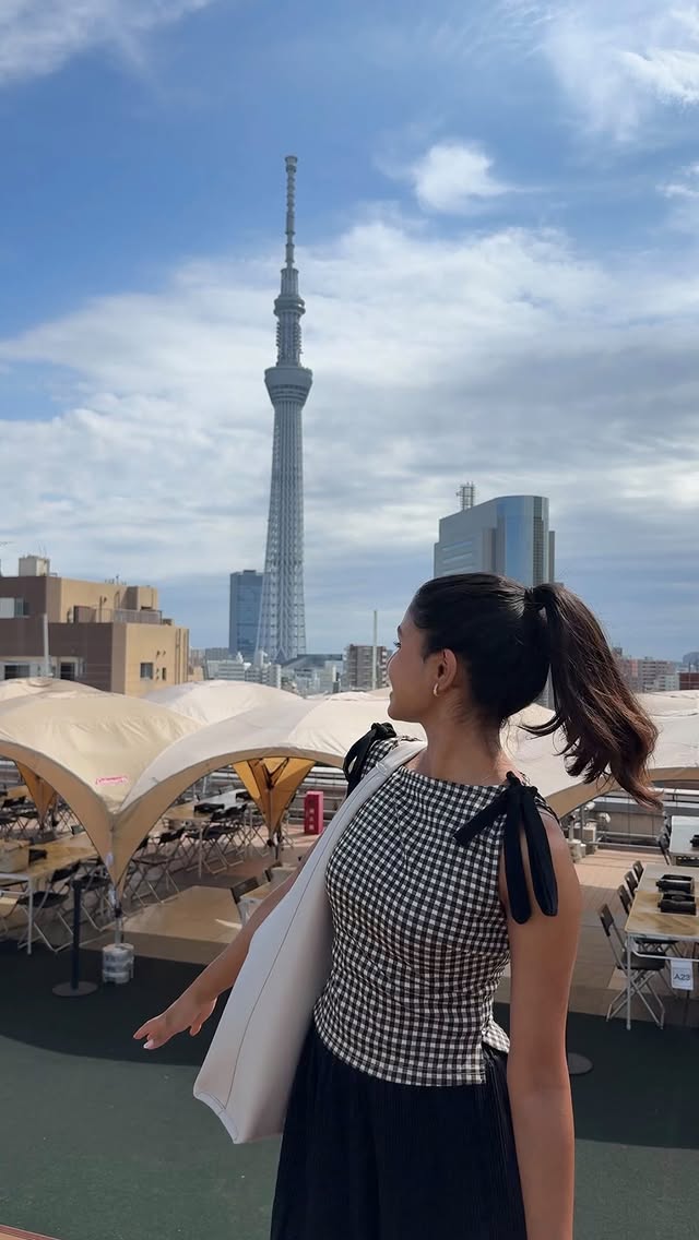 Instagram post by @hiananyaa_ for Tokyo Tokyo. Caption reads: [...] for your next trip🇯🇵....