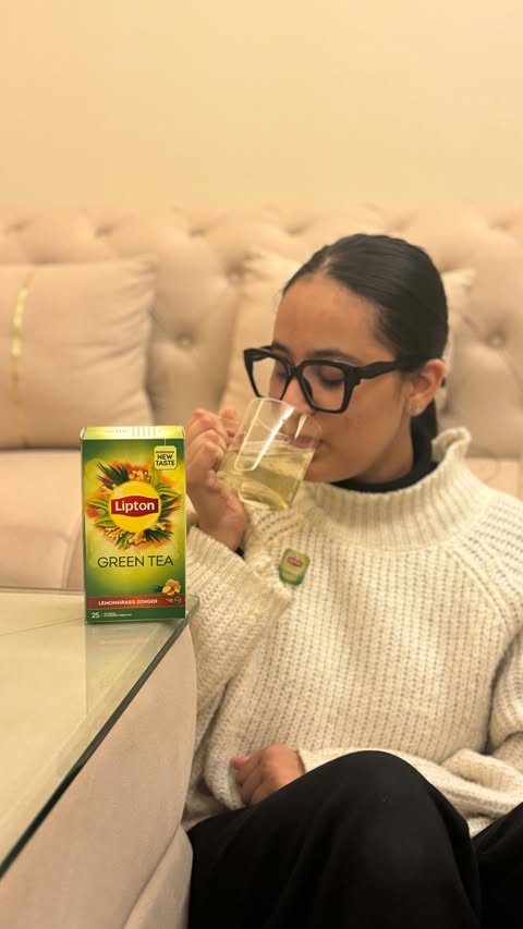 Instagram post by @kashvi.jainnnn for Lipton. Caption reads: One tiny habit, big difference! From bloating &....