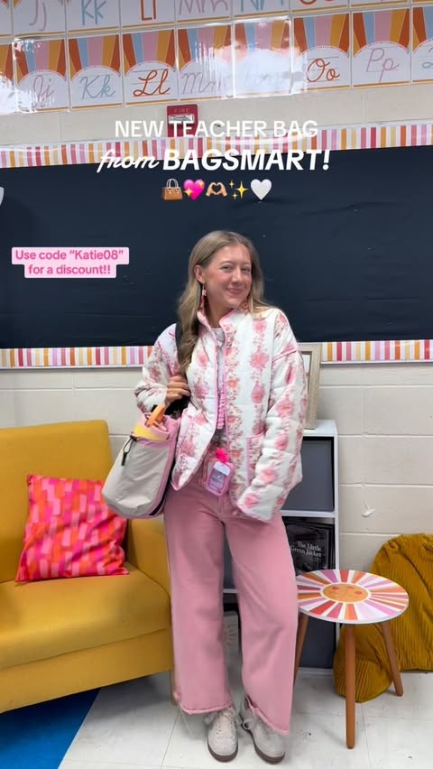 Instagram post by @katielynnteaches for Bagsmart. Caption reads: Shop my fav @bagsmart_official bag in my Bio or....