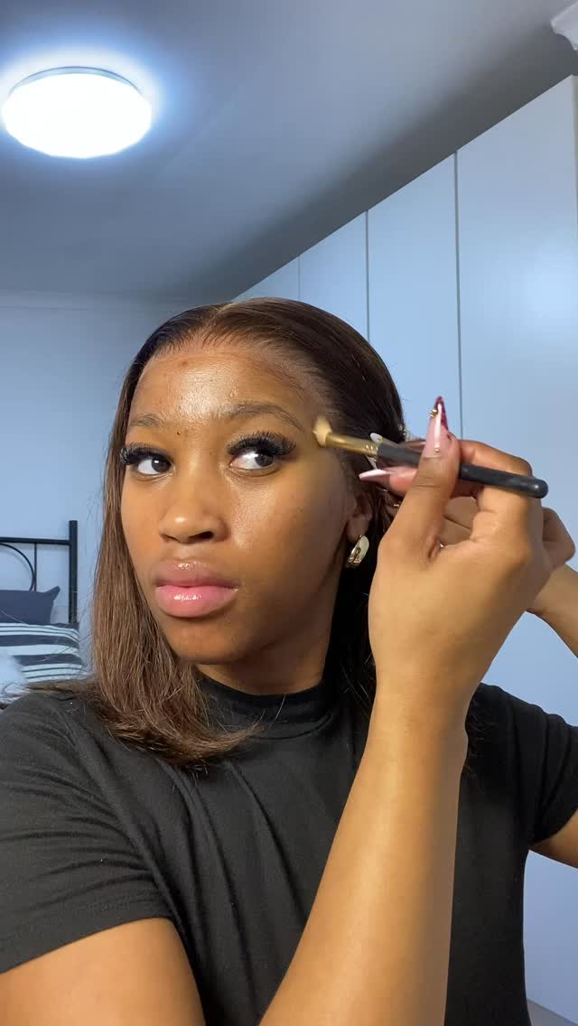 Instagram post by @janine_manzana for Arabellahair. Caption reads: Chestnut brown wig from @arabella_hair 🤎🍂 use....