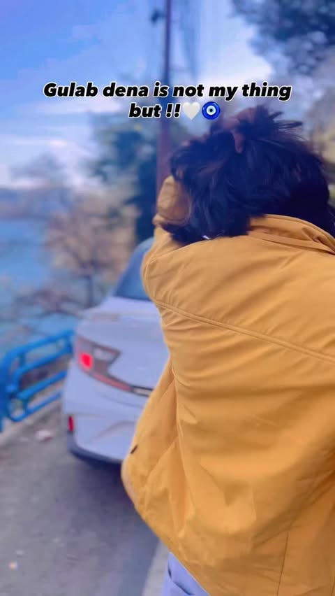 Instagram post by @prashant_bajrangi__0 for BuzzFeed. Caption reads: Happy valentine’S day ❤️🌹..!! . . . . . #trending....