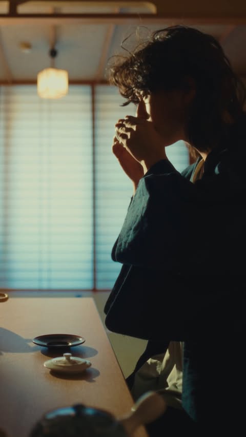 Instagram post by @jonsoriginals for Expedia. Caption reads: #ExpediaPartner. Japan has been on my mind for a....