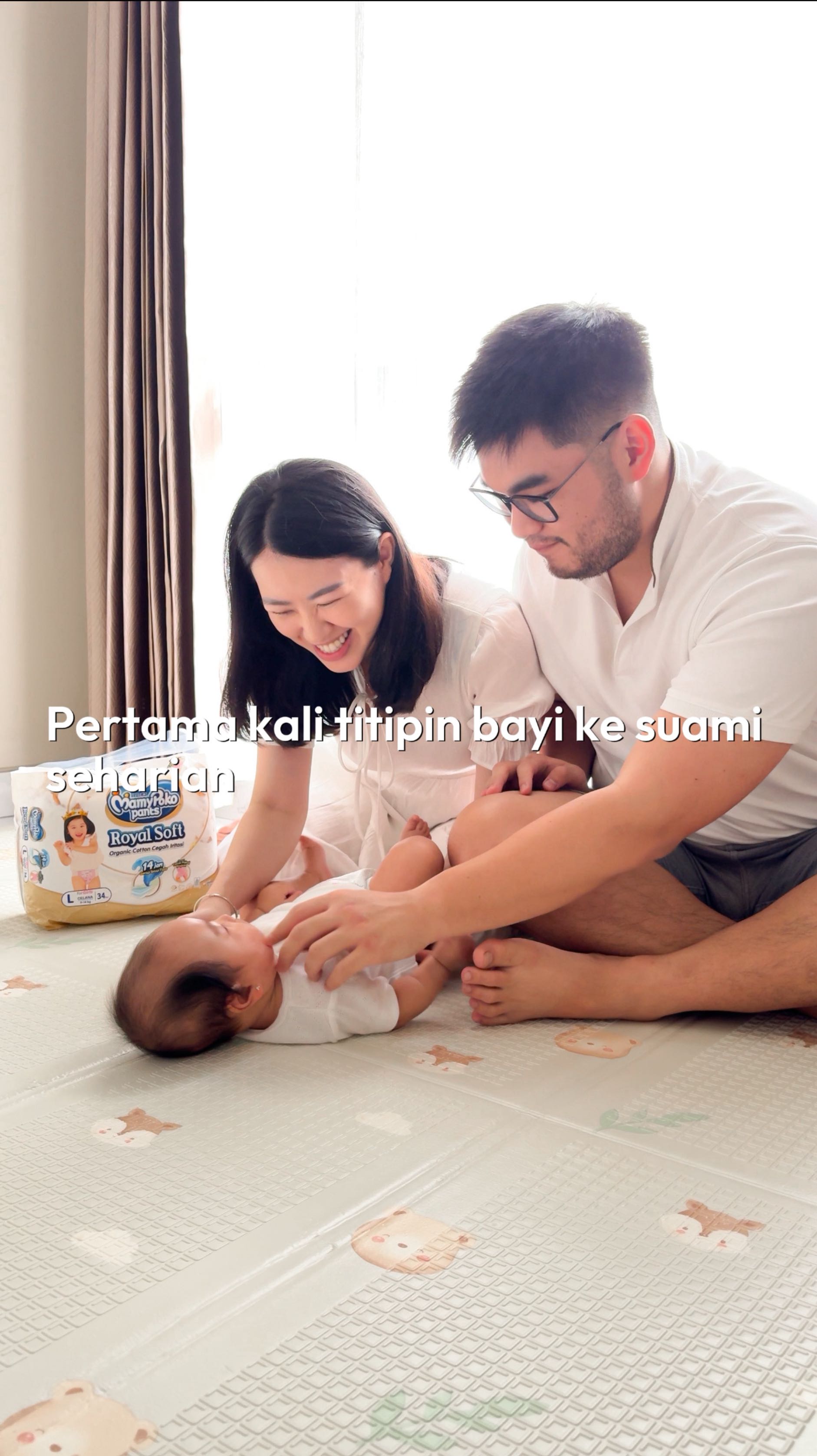 Instagram post by @deasilistiani for MamyPoko. Caption reads: Pertama kali nitipin bayi hampir seharian ke Paksu....