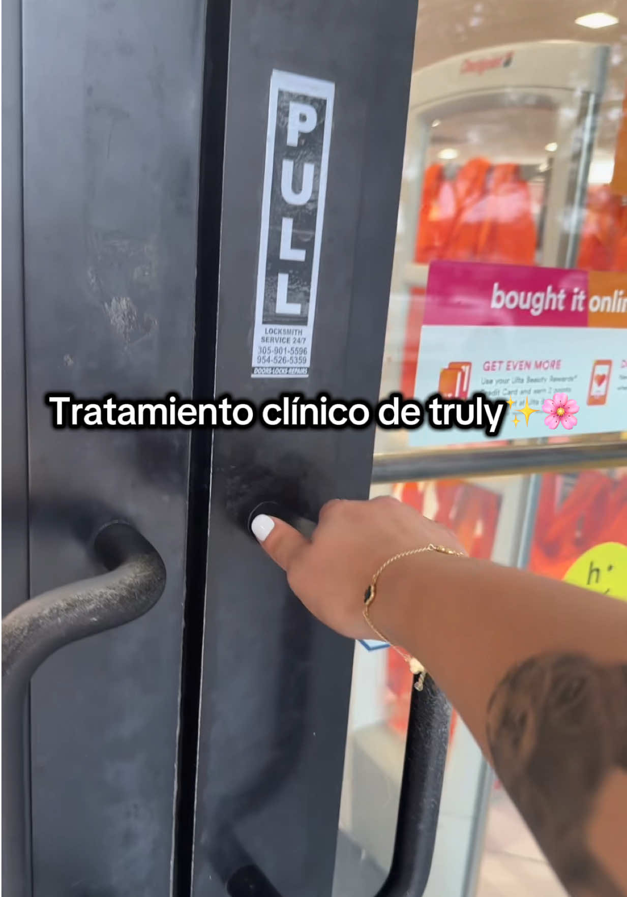 TikTok post by @fitpartnertipss for Truly Beauty. Caption reads: [...] para la hiperpigmentacion💖 @Truly Beauty....