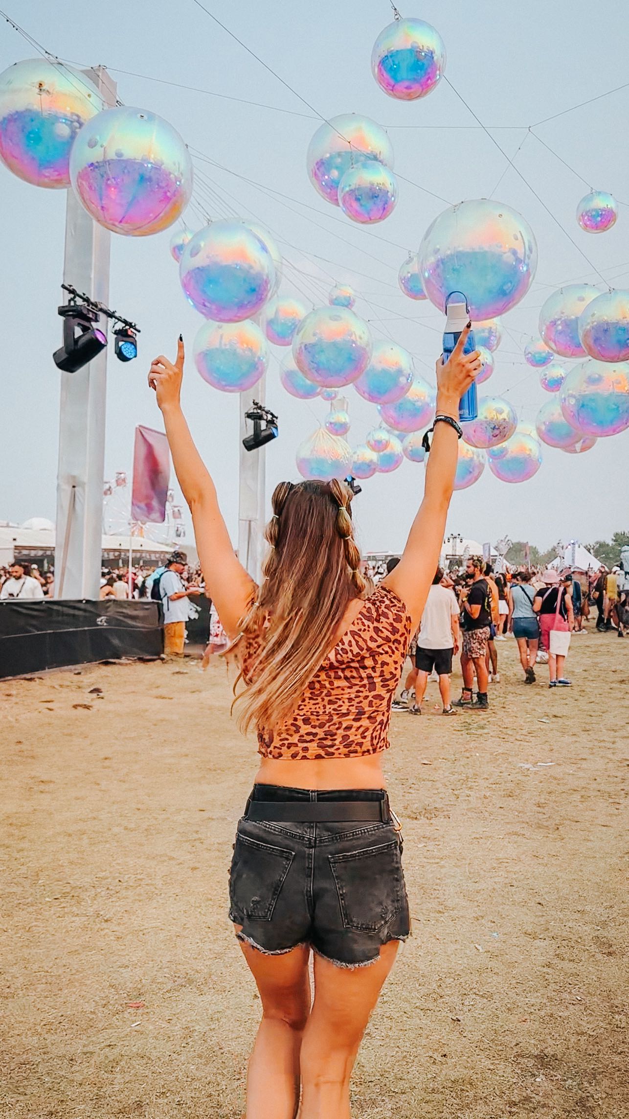 Instagram post by @sarahmaycurd for Brita. Caption reads: Festival days hit different when you’ve got Brita....