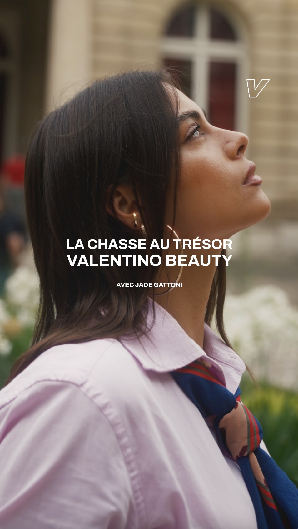 Instagram post by @gattoni.jd for Valentino Beauty. Caption reads: Jade Gattoni nous embarque dans une chasse au....