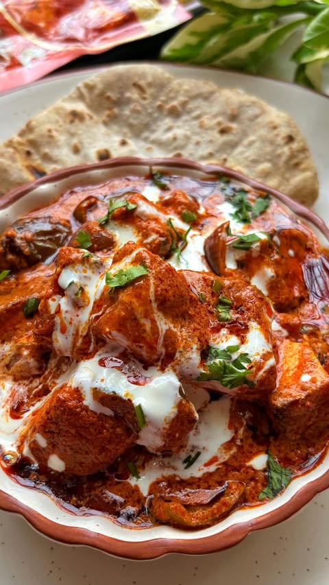 Instagram post by @spicyworldbyarpita for Everest Spices. Caption reads: #Ad Paneer Tikka Masala (ft. Everest Newly....