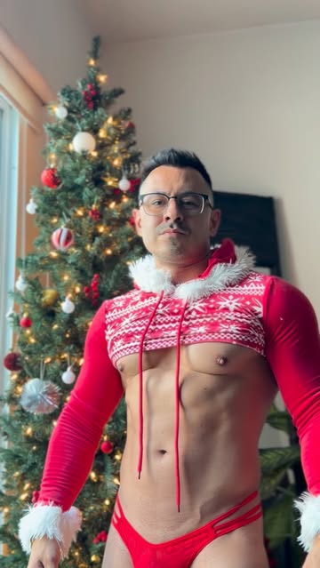 Instagram post by @rodopod for Ciciful. Caption reads: Naughty or nice? 🎅🏻
@ciciful.official 
Discount....