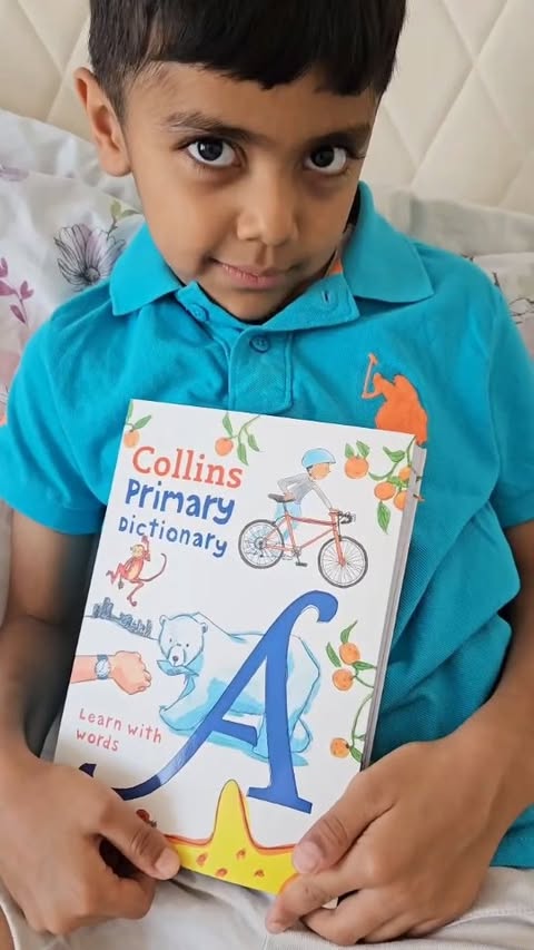 Instagram post by @mom2twolittlehumansinlondon for Collins4Parents. Caption reads: [...] #BackToSchool #collinsbacktoschool....