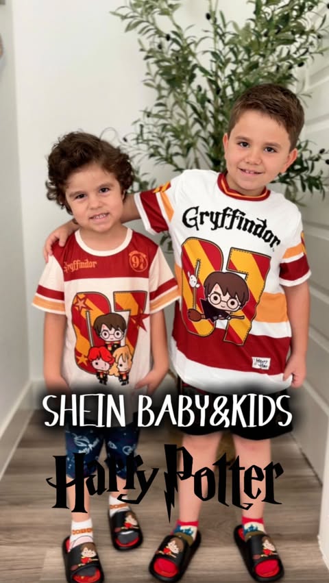 Instagram post by an influencer for SHEIN. Caption reads: [...] Powerpuff Girls,Care Bears” on SHEIN! ⚡️....