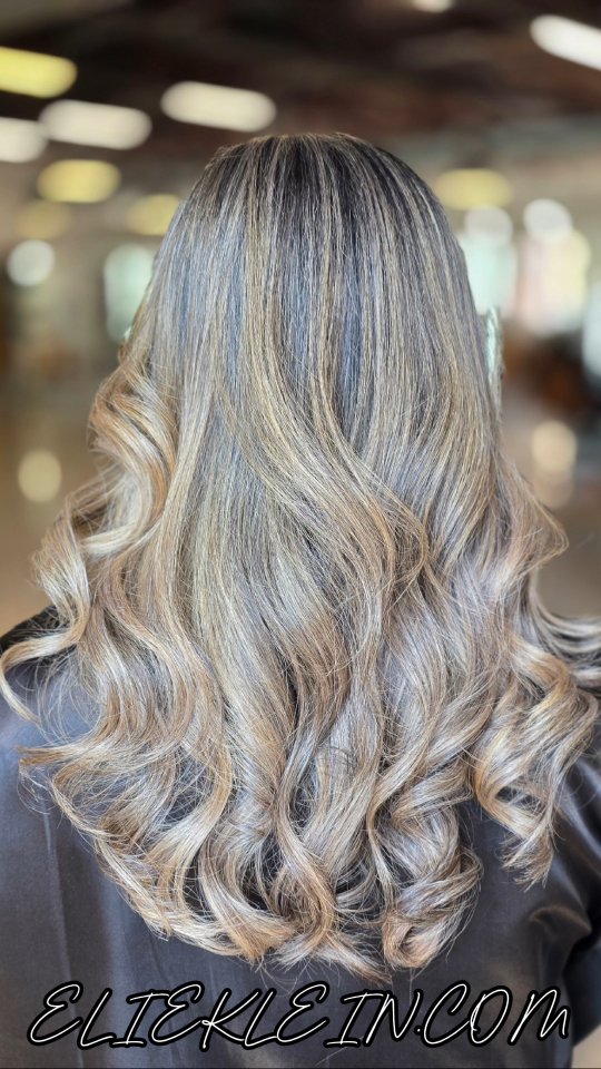 Instagram post by @elie_klein_hair for Schwarzkopf Professional. Caption reads: Always Creating ✨️

@schwarzkopfpro 
@hanzonation....