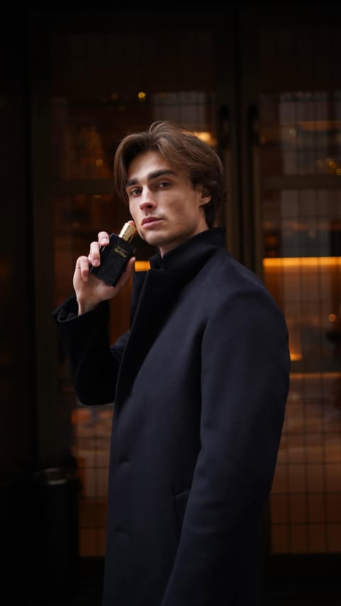 Instagram post by @budrys.jr for Davidoff Parfums. Caption reads: [...] moves fast, stay Cool with @davidoffparfums....