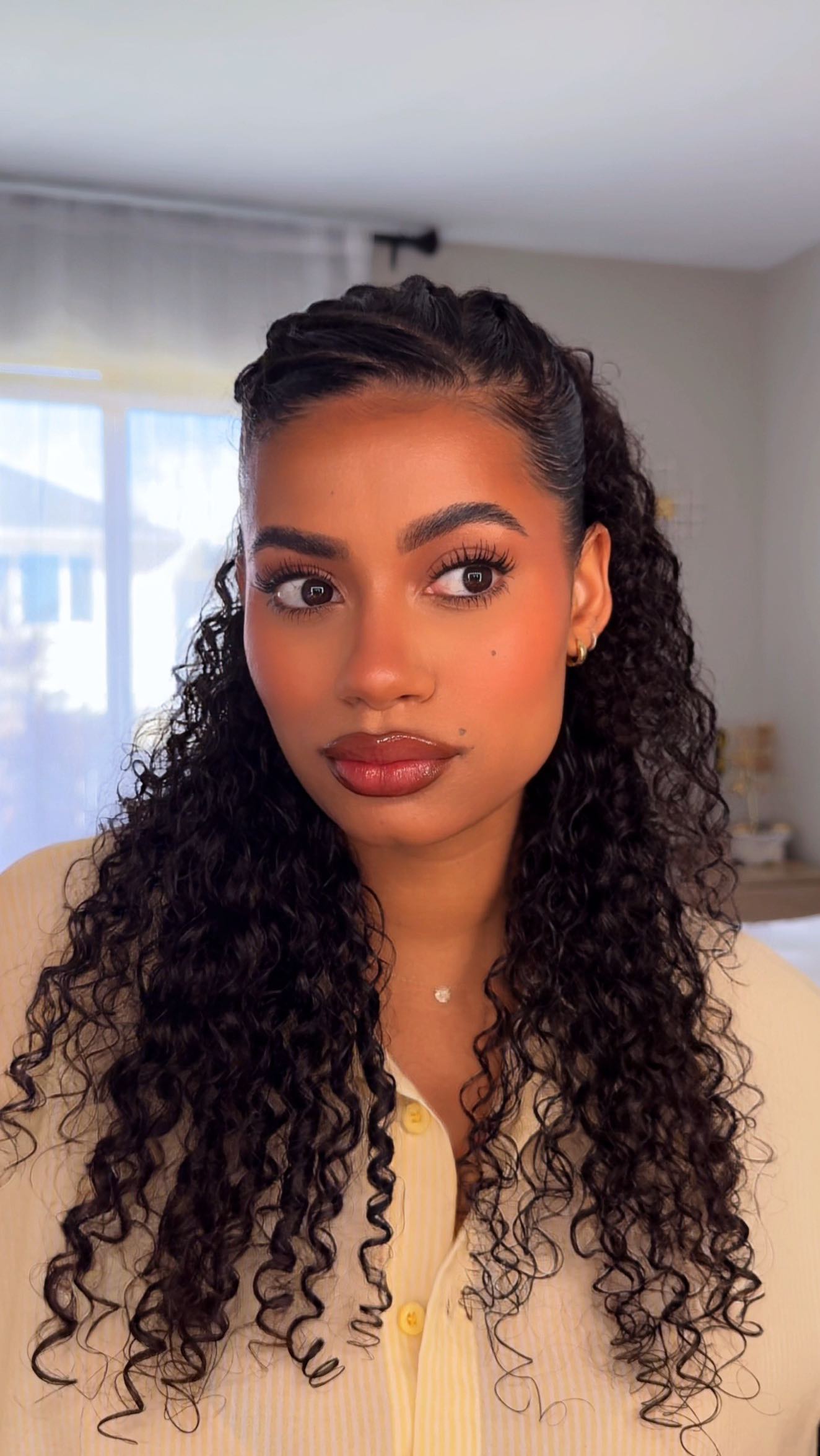 Instagram post by @mrsoliviacollins for Sheamoisture. Caption reads: Styling using @sheamoisture Coconut & Hibiscus....