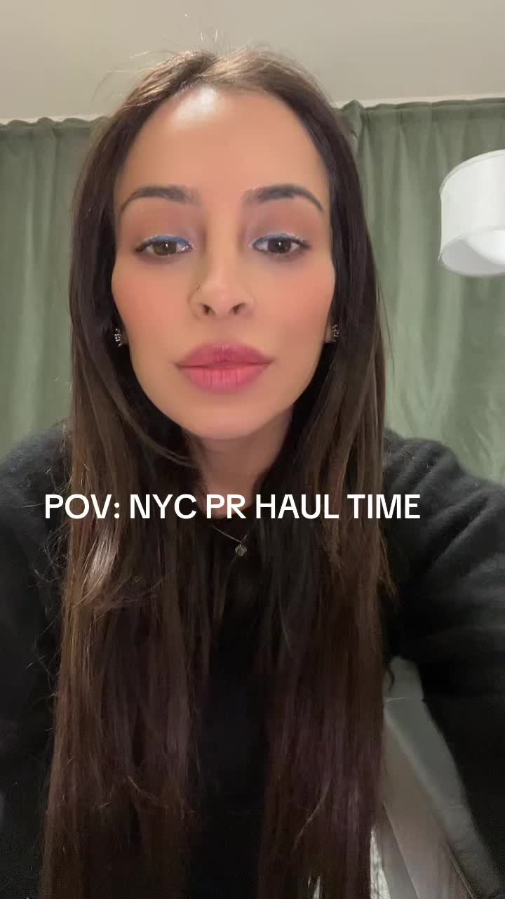 TikTok post by @saffrononrose for Legendary Foods. Caption reads: tyyy to all the amazing brands for supporting me .....