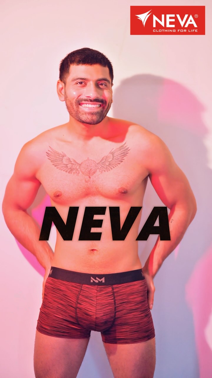 Instagram post by @subhamcmodel for Hobo.Video. Caption reads: They say confidence comes from within… and they’re....