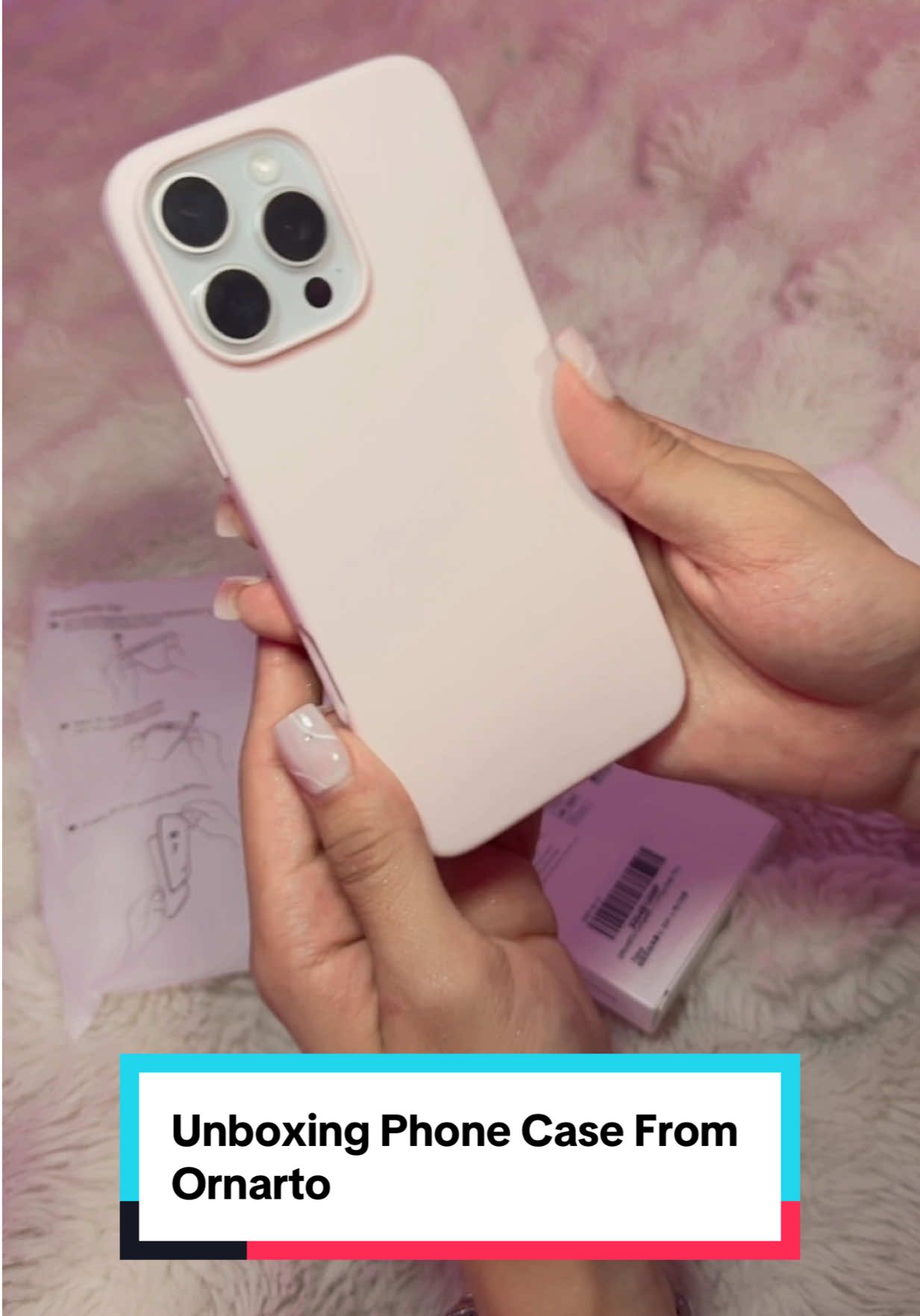 TikTok post by @itslondongray for ORNARTO. Caption reads: Me encantó! ✨ @ORNARTO US #phonecase #fyp....