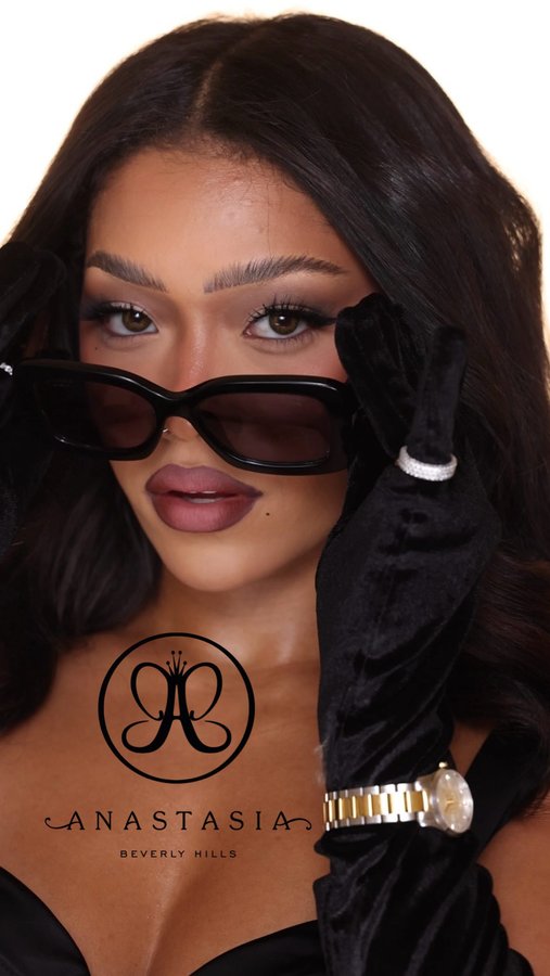 Instagram post by @leilanigreen for Anastasia Beverly Hills. Caption reads: ANASTASIA BEVERLY HILLS IN HUMAN FORM 🖤....