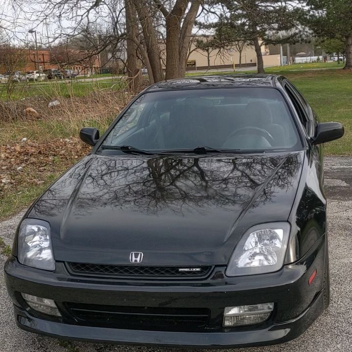 Instagram post by @j32.prelude for So Scare. Caption reads: Back in black....