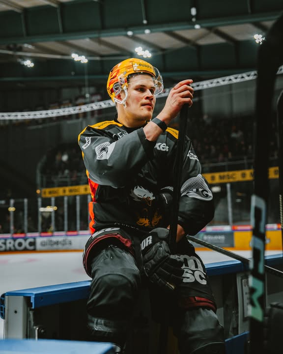 Instagram post by @officialgshc for PostFinance Top Scorer. Caption reads: @puljuuu x @postfinance_topscorer 🔥.