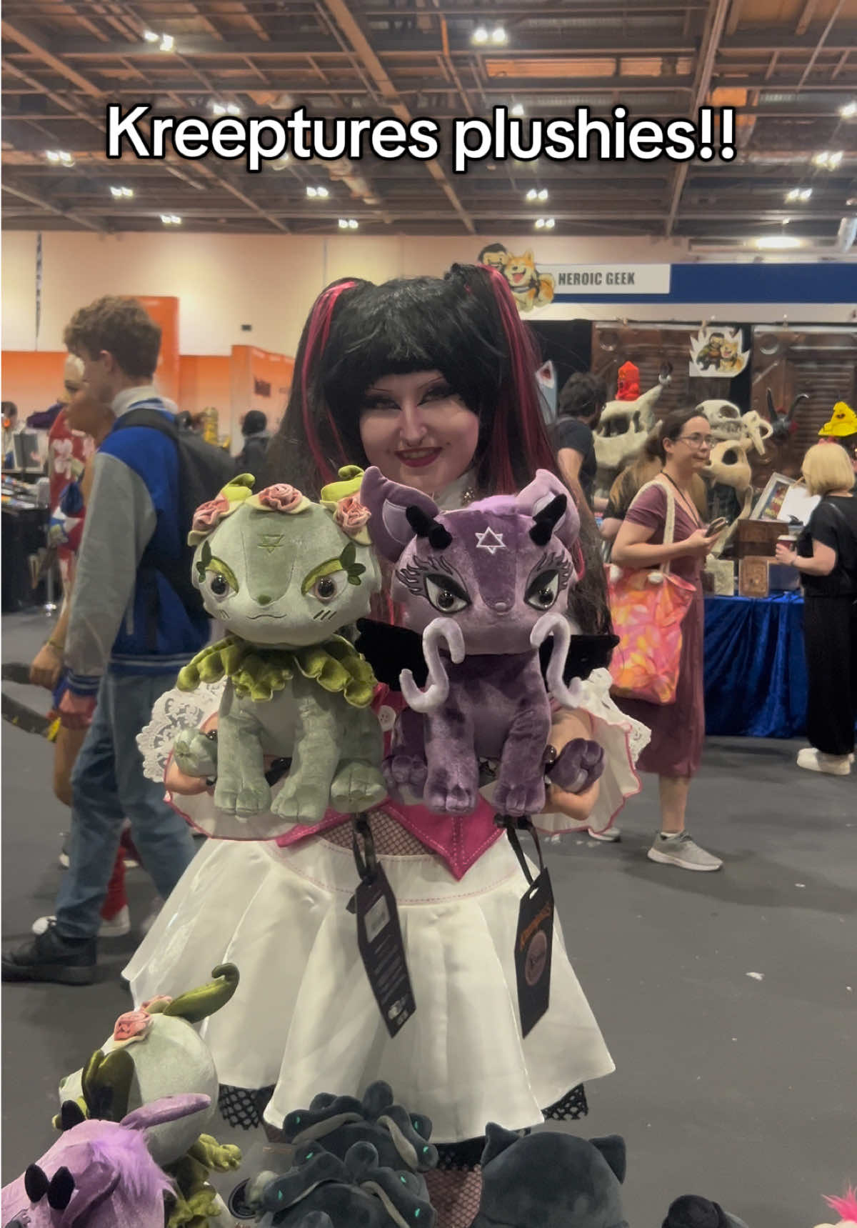 TikTok post by @ghoulishlillith for KILLSTAR. Caption reads: [...] for the con!! @KREEPTURES @KILLSTAR....