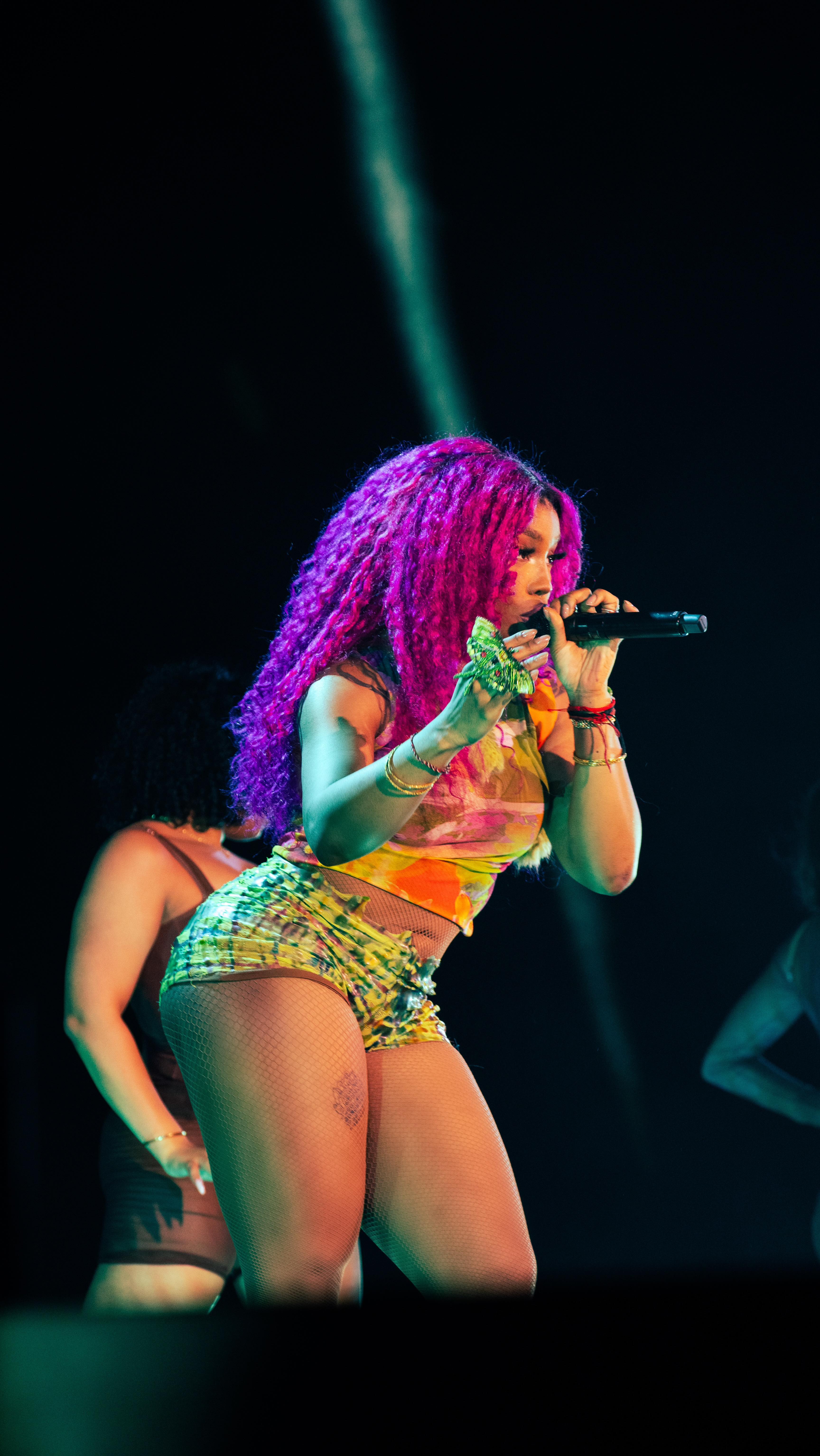 Instagram post by @turnbullhair for K18 Hair. Caption reads: [...] Achieved this color with @k18hair and....