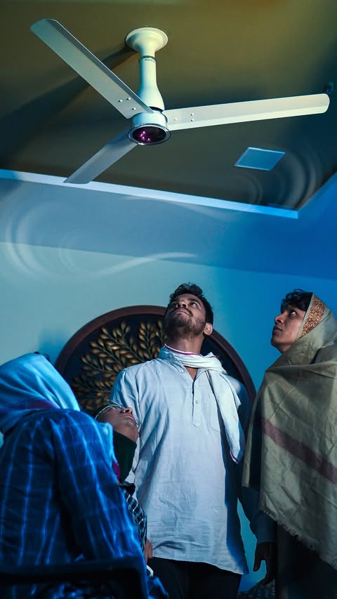 Instagram post by @arjunpandeyhere for Polycab India Limited. Caption reads: Jab weather apna mood badalta hai, Polycab Wizzy....