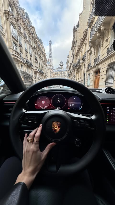 Instagram post by @louiseandraca for Porsche. Caption reads: [...] in, we’re going Christmas shopping w/....