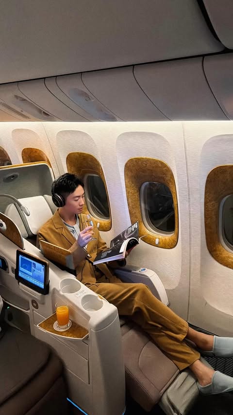 Instagram post by @chadwick000000 for Emirates. Caption reads: There’s a certain kind of peace that exists only....